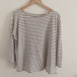 Black and white 3/4 sleeve